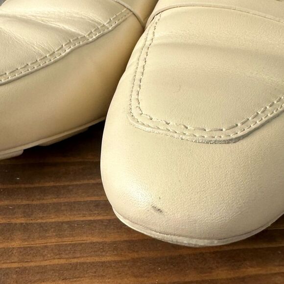 Stuart Weitzman Jet Calfskin Loafer Flat Cream Size 7.5 - Picture 8 of 9